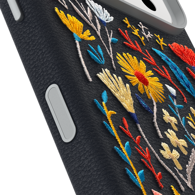product image 3 - Coque iPhone 17 Pro Symmetry Series Cactus Leather Embroidery